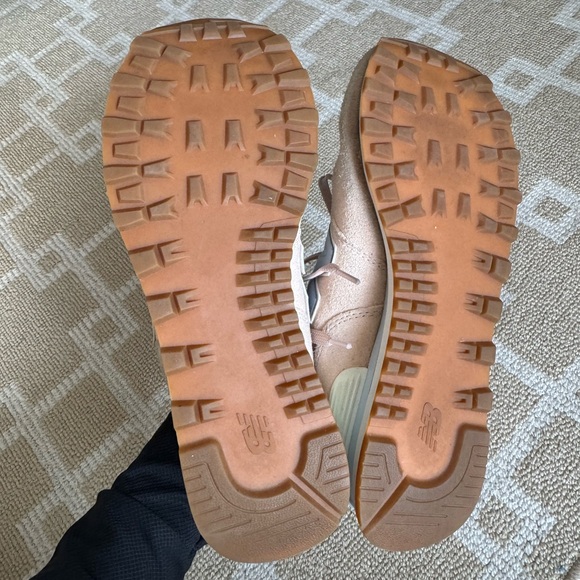 New Balance 574 Sneakers Running Shoes Blush Pink Beige Light Blue WL574 Size 8 - Picture 6 of 10